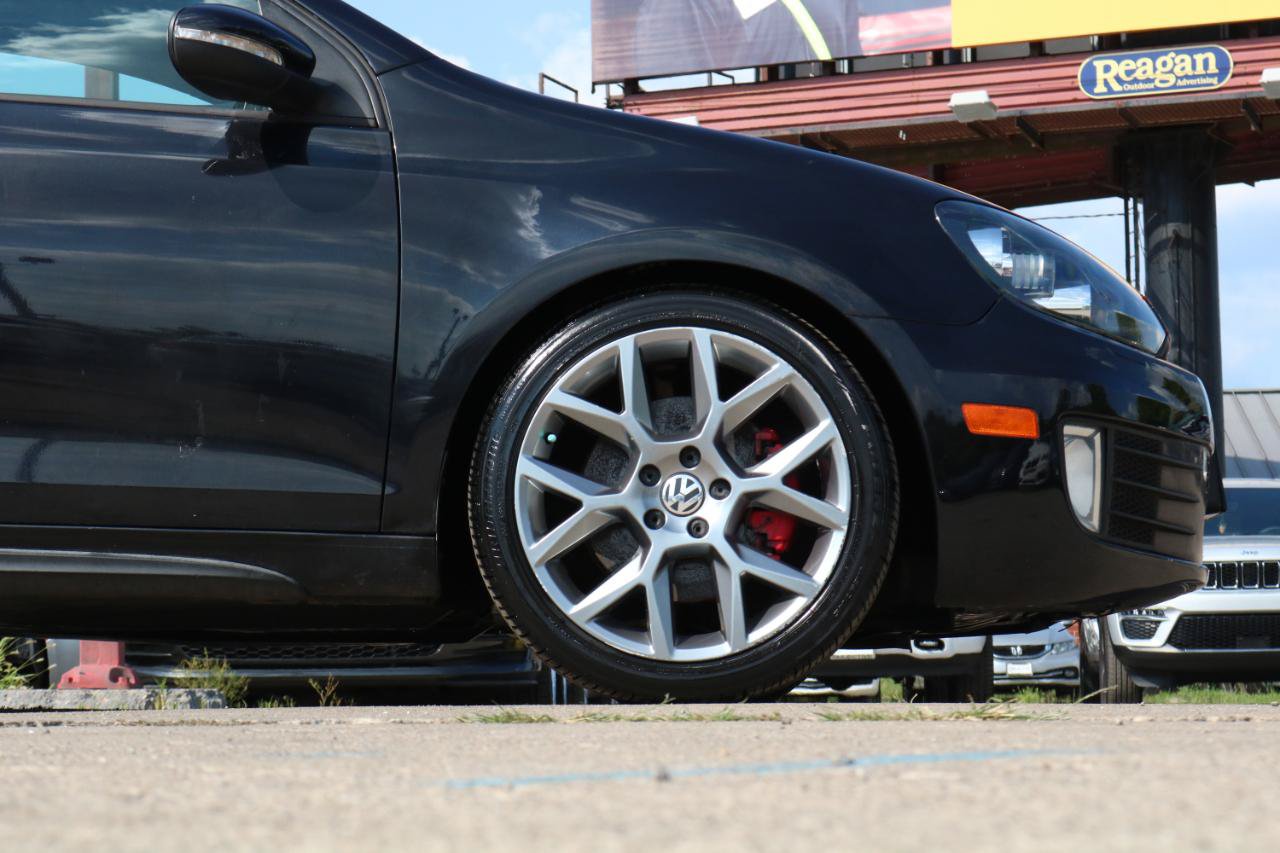 Used 2013 Volkswagen GTI Wolfsburg Edition FWD image 6