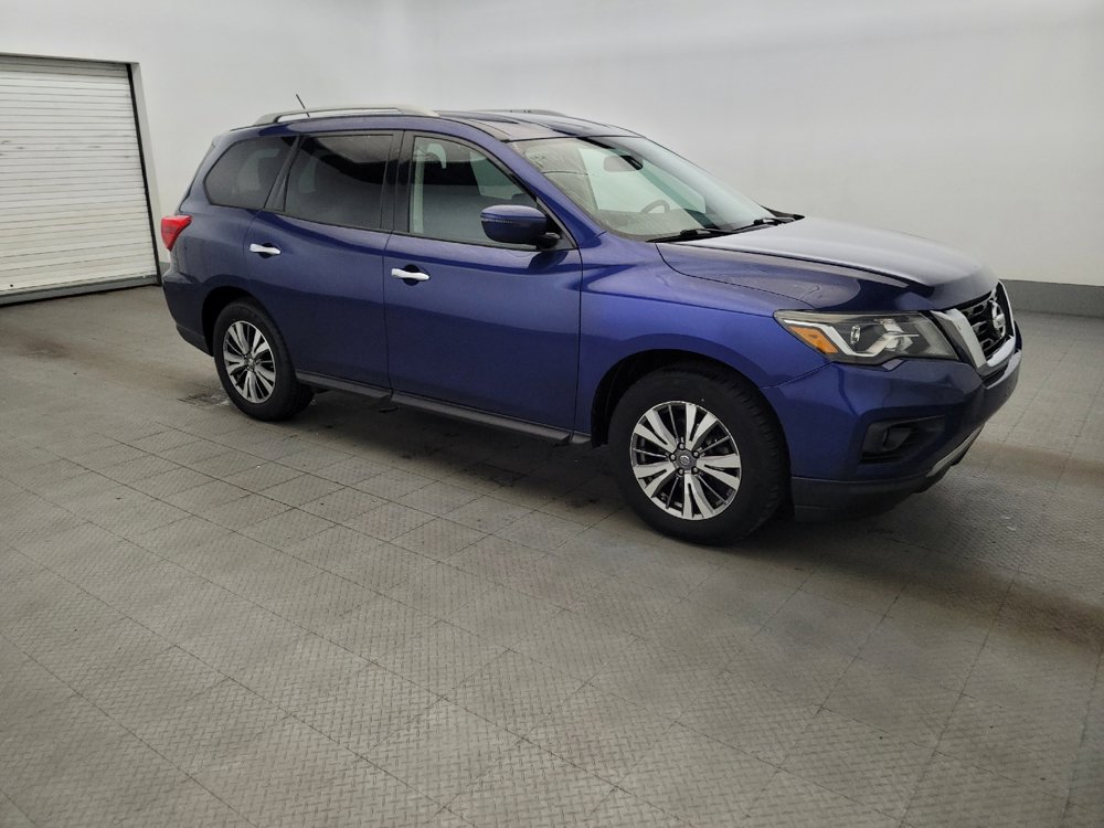 Used 2018 Nissan Pathfinder SV w/ SV Tech Package AWD/4WD image 11