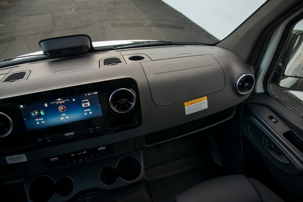 New 2026 Mercedes-Benz Sprinter 2500 image 19