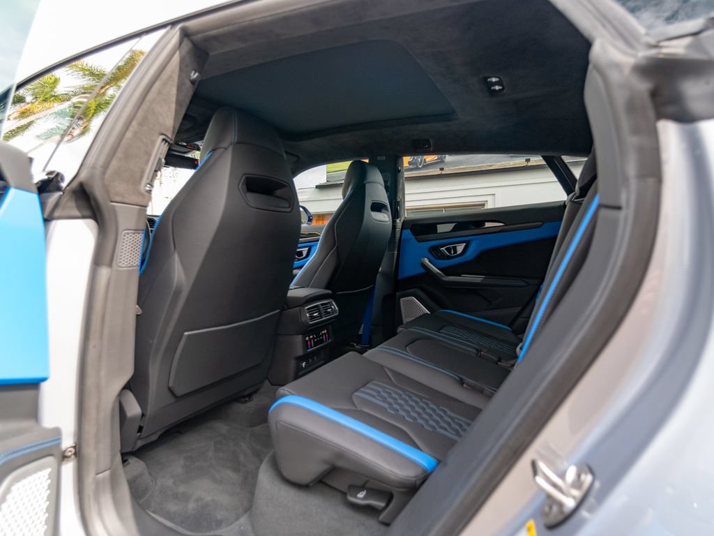 Used 2024 Lamborghini Urus S AWD/4WD image 22