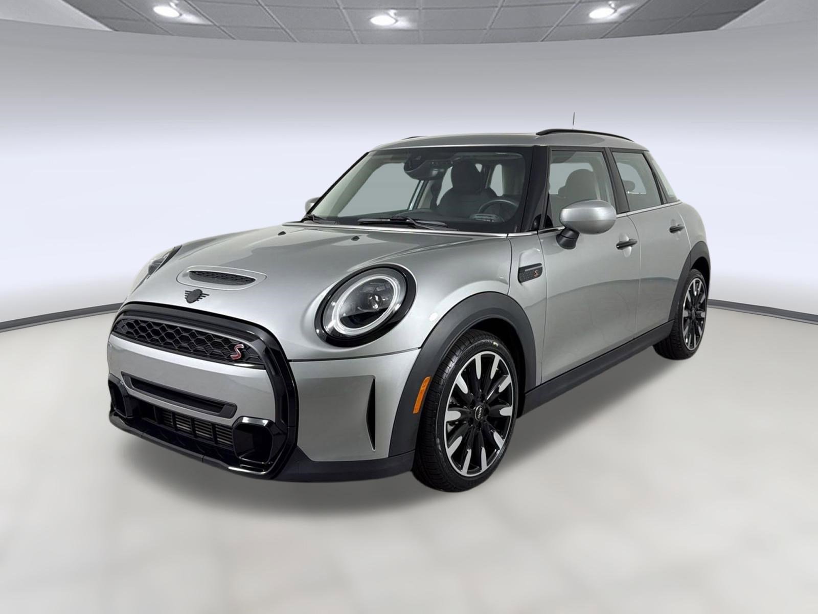 Certified 2023 MINI Cooper S image 1
