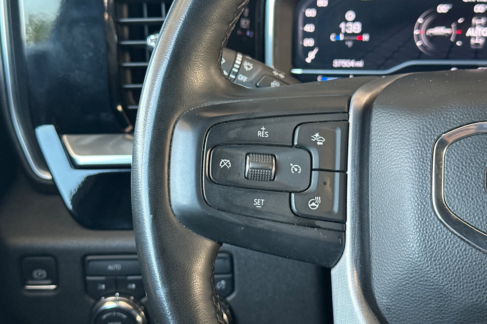 Used 2023 GMC Sierra 1500 Elevation AWD/4WD image 31