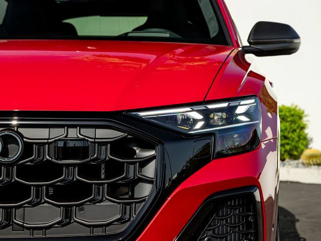 New 2026 Audi SQ8 Prestige AWD/4WD image 12