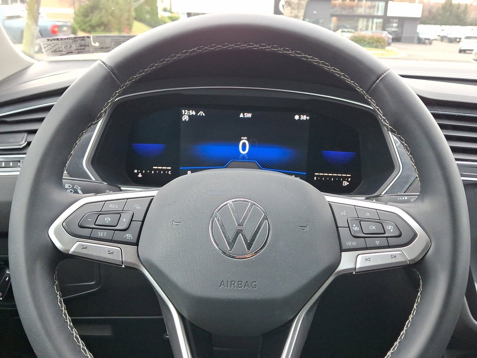 Certified 2022 Volkswagen Tiguan SE image 19