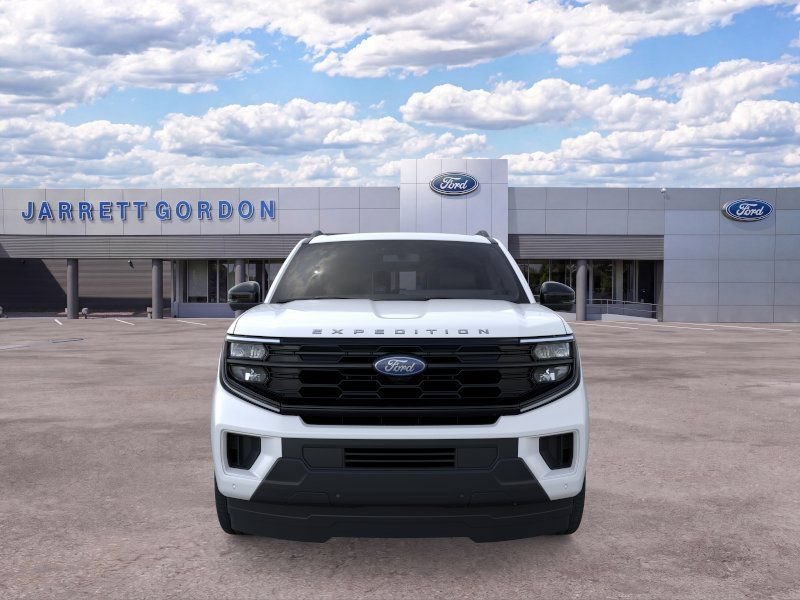 New 2026 Ford Expedition Active RWD image 6