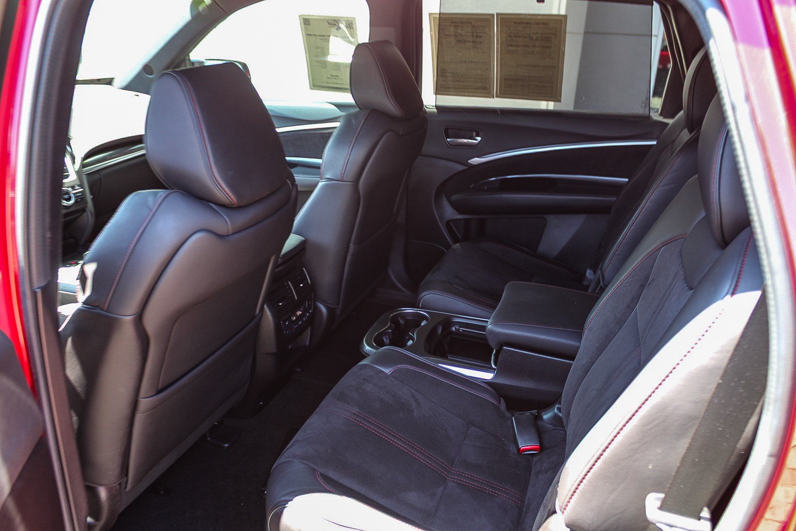 Used 2020 Acura MDX w/ Advance & Entertainment Pac AWD/4WD image 20