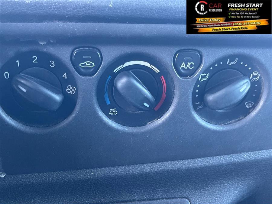 Used 2019 Ford Transit 250 148 High Roof Extended image 17