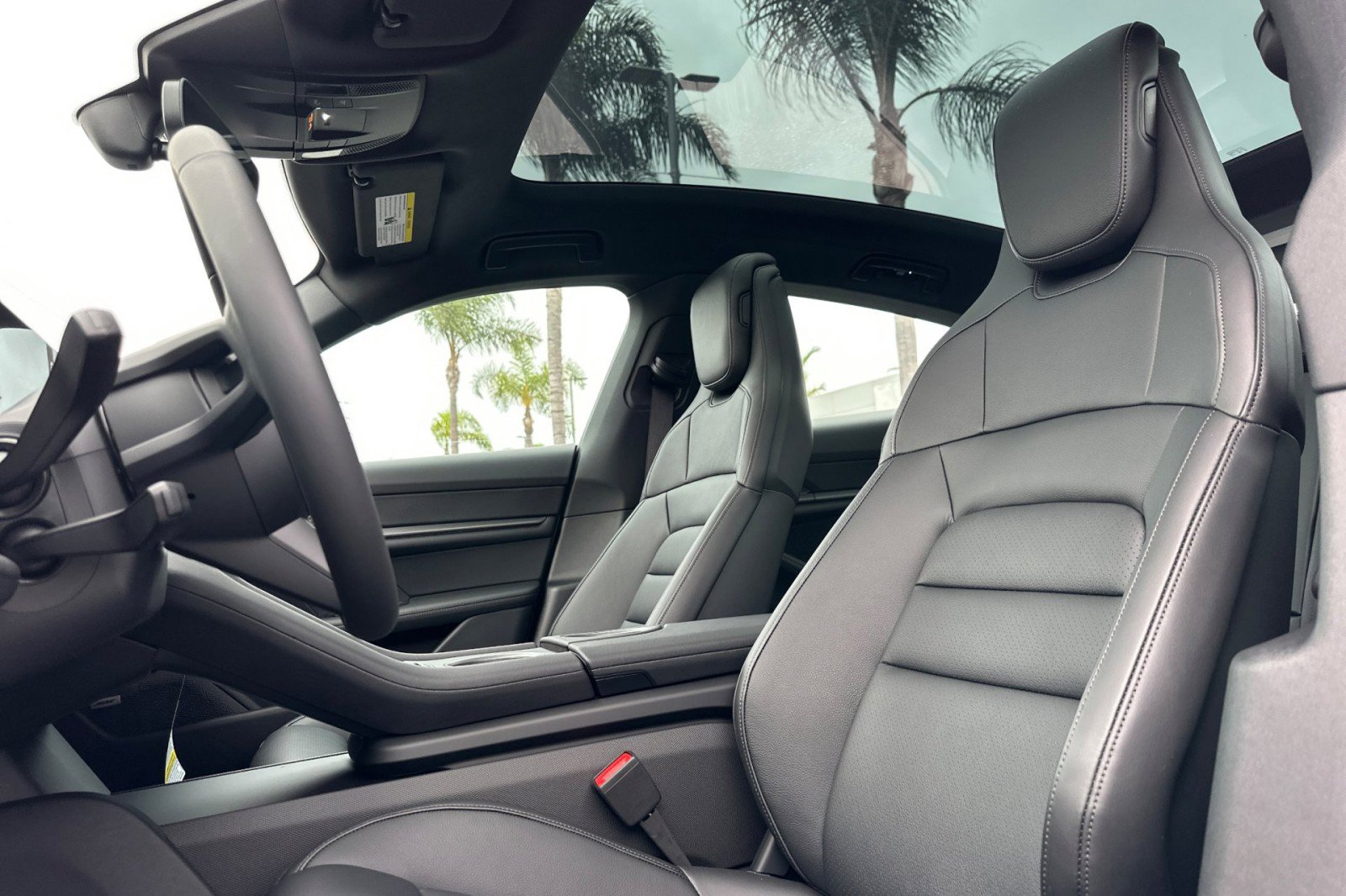 New 2026 Porsche Taycan image 5