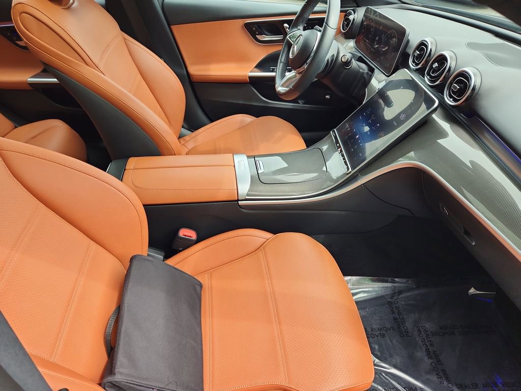 Used 2023 Mercedes-Benz C 300 4MATIC Sedan image 3