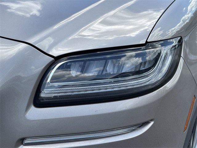 Used 2019 Lincoln Nautilus Select w/ Class II Trailer Tow Package image 9