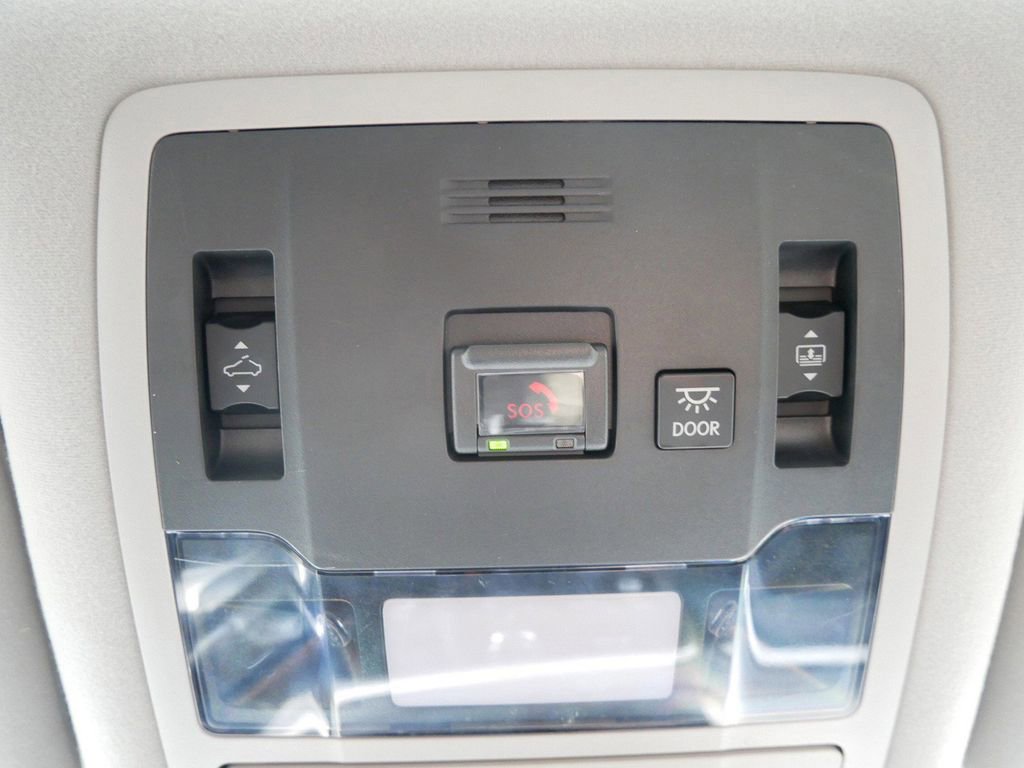 Used 2020 Lexus RX 450h AWD w/ Luxury Package image 27