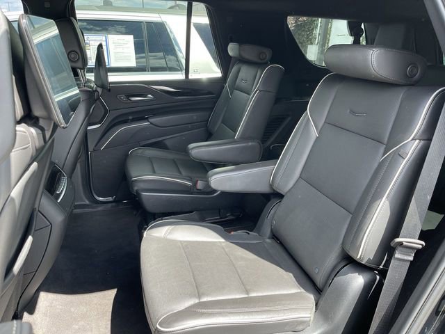 Used 2023 Cadillac Escalade Sport AWD/4WD image 9