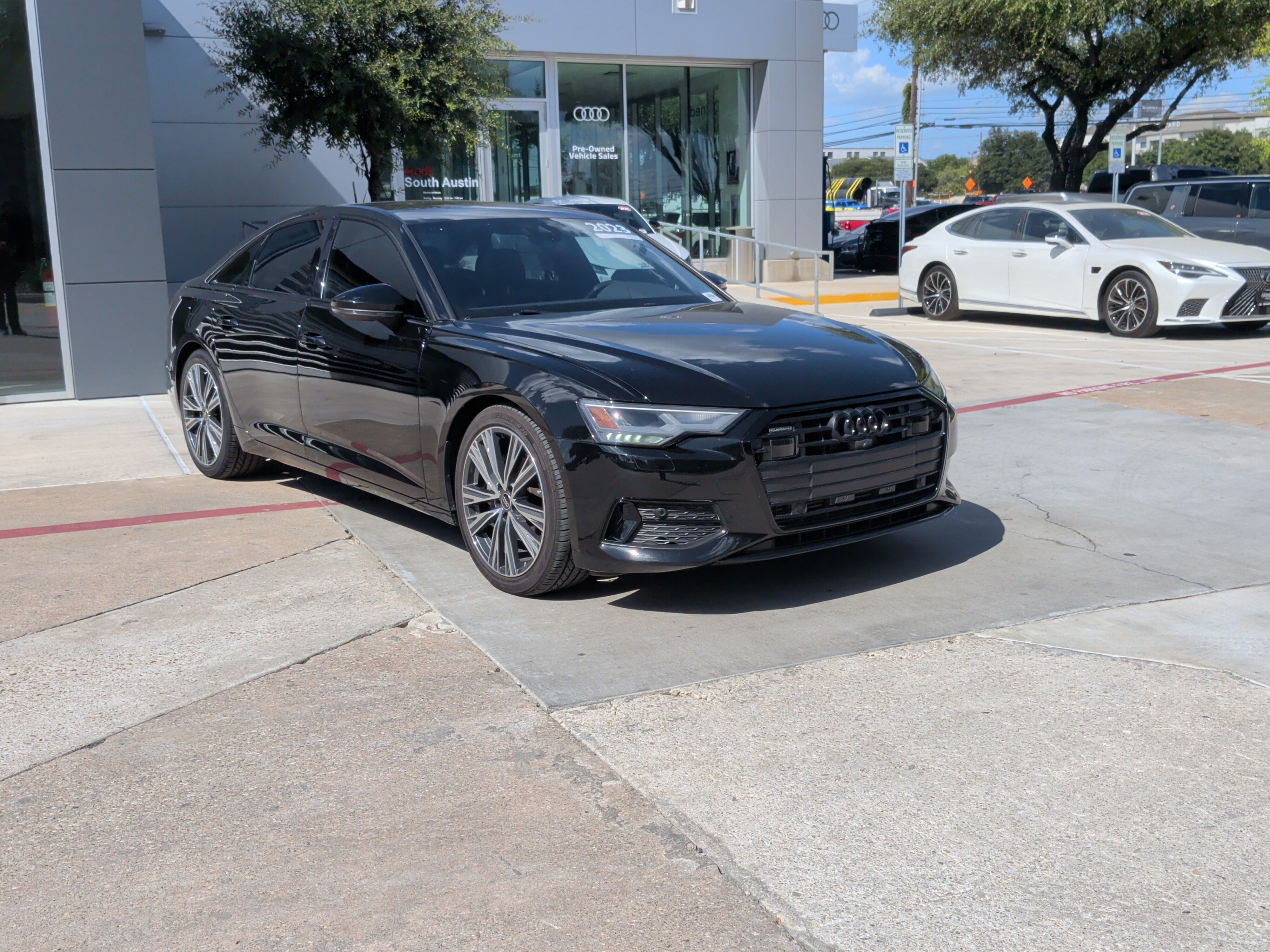 Used 2023 Audi A6 Premium Plus w/ Premium Plus Package AWD/4WD image 2