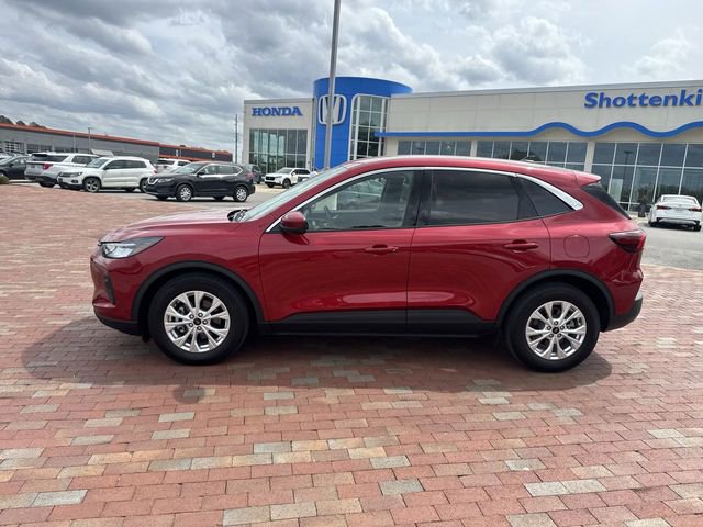 Used 2023 Ford Escape Active w/ Tech Pack #2 FWD image 33