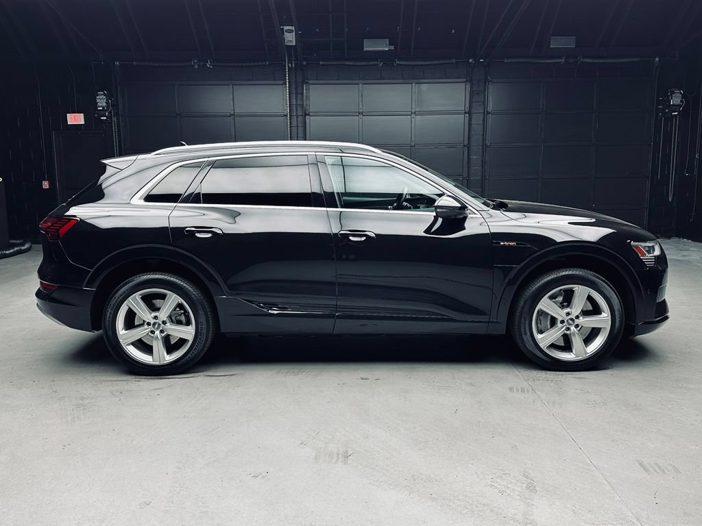 Used 2019 Audi e-tron Premium Plus w/ Cold Weather Package AWD/4WD image 8