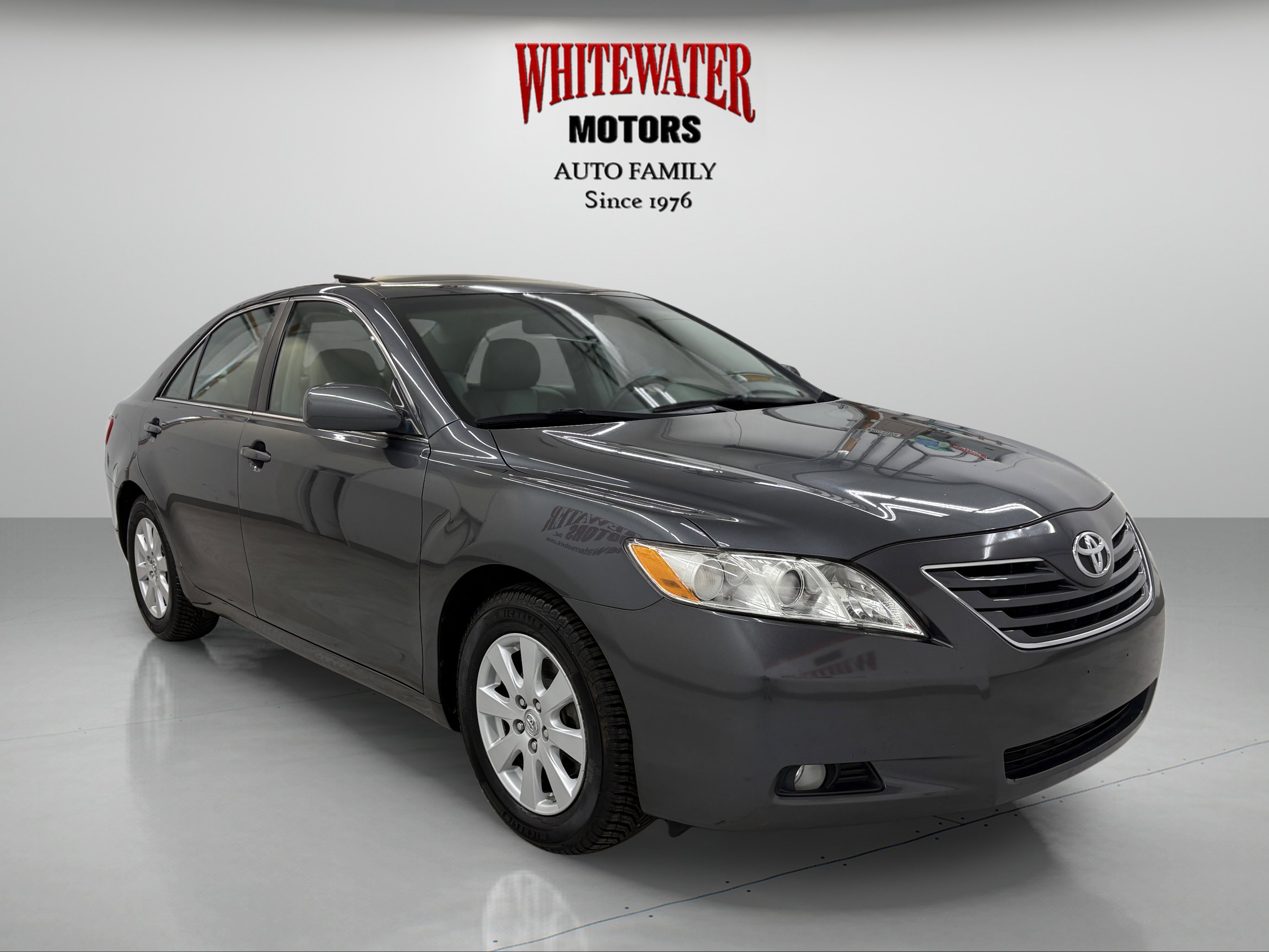 Used 2007 Toyota Camry XLE FWD image 5