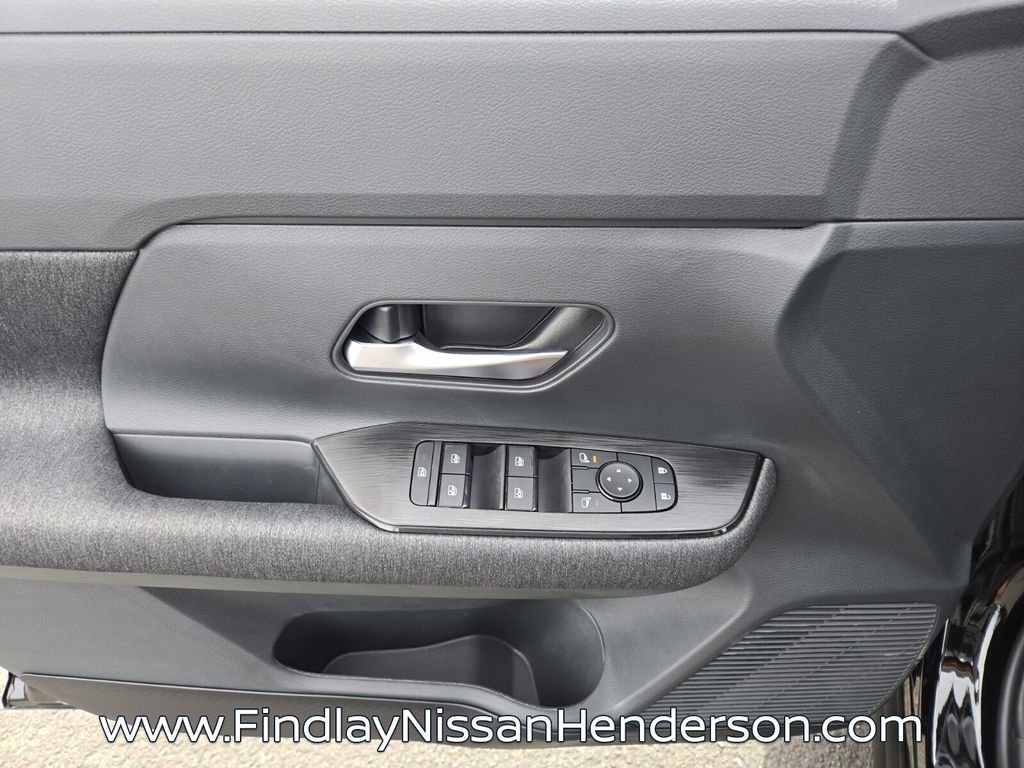 New 2026 Nissan Kicks SV w/ Charging Package FWD image 18