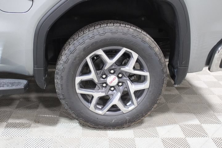 New 2026 GMC Sierra 1500 SLT w/ SLT Premium Plus Package AWD/4WD image 44