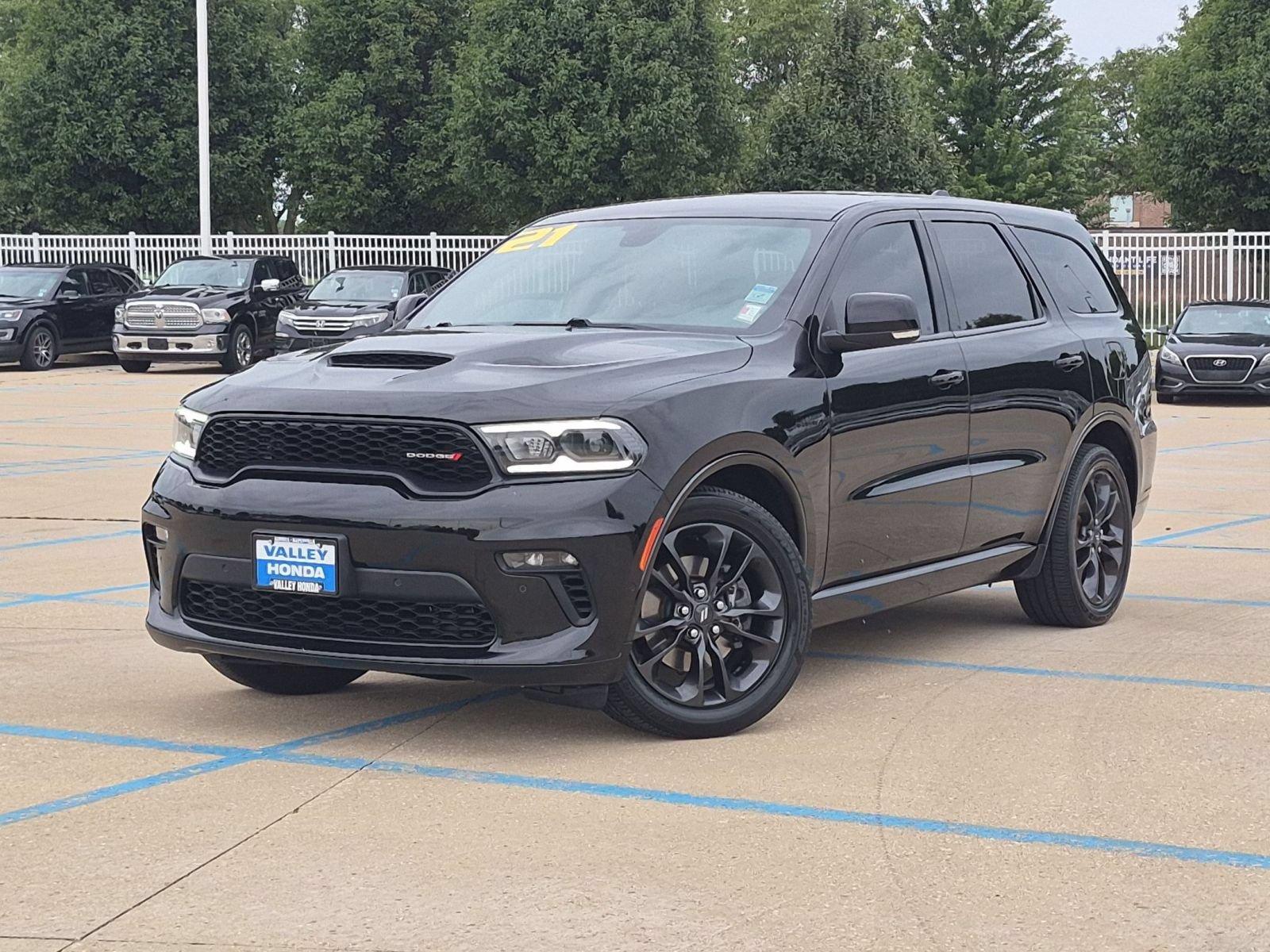 Used 2021 Dodge Durango R/T w/ Blacktop Package AWD/4WD video 2