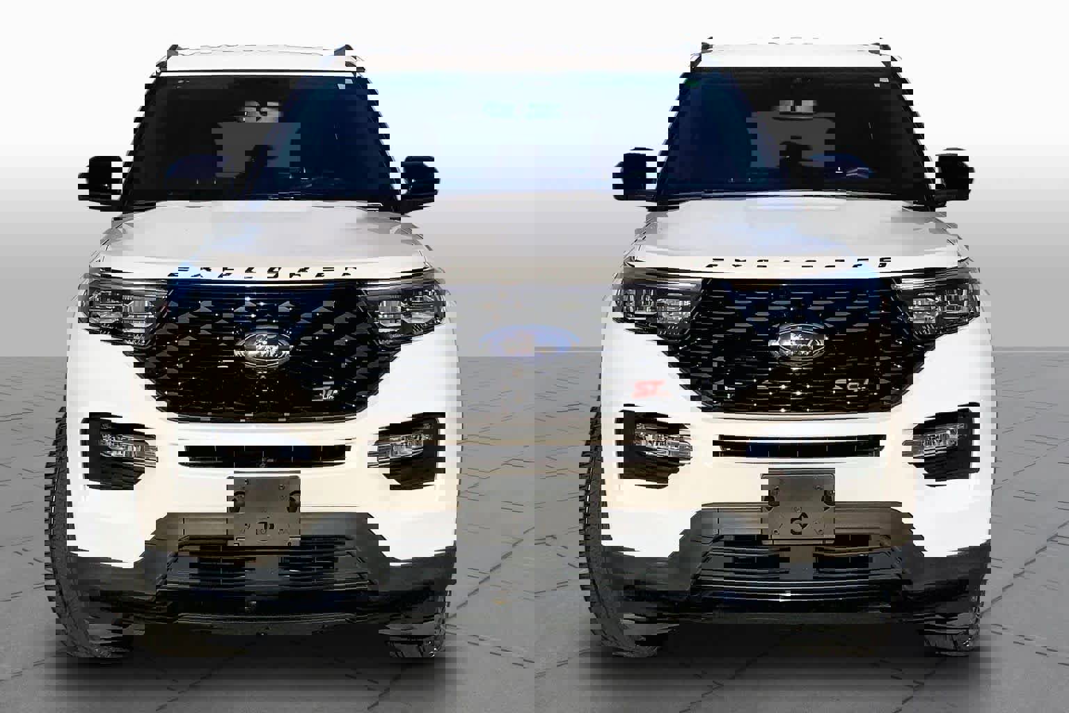 Used 2024 Ford Explorer ST-Line w/ Class IV Trailer Tow Package image 4