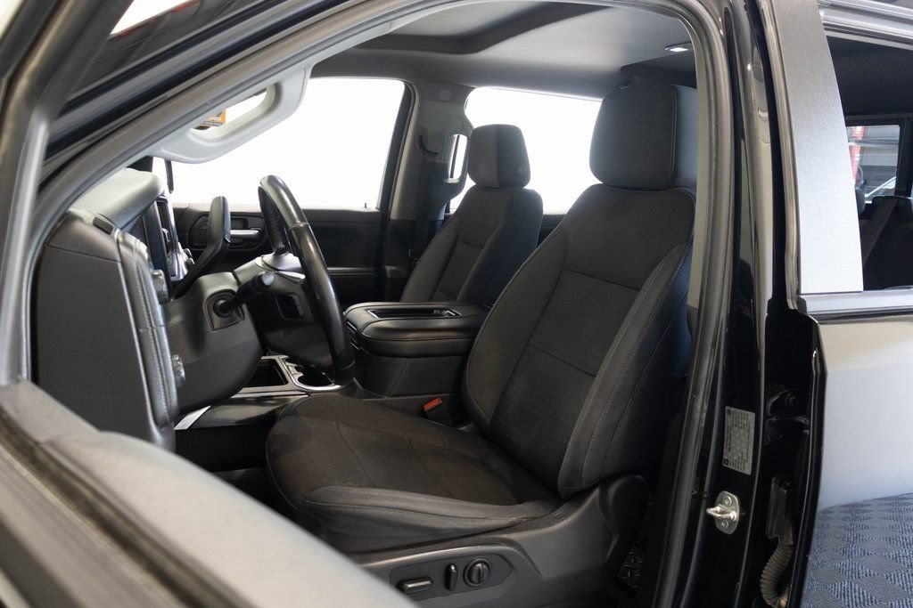 Used 2019 Chevrolet Silverado 1500 RST w/ All-Star Edition RWD image 19