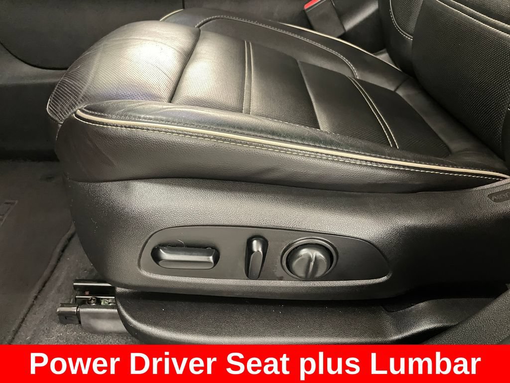 Used 2017 GMC Acadia Denali w/ Technology Package FWD image 12