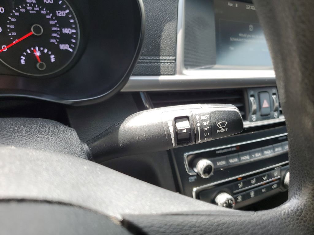 Used 2018 Kia Optima LX image 25