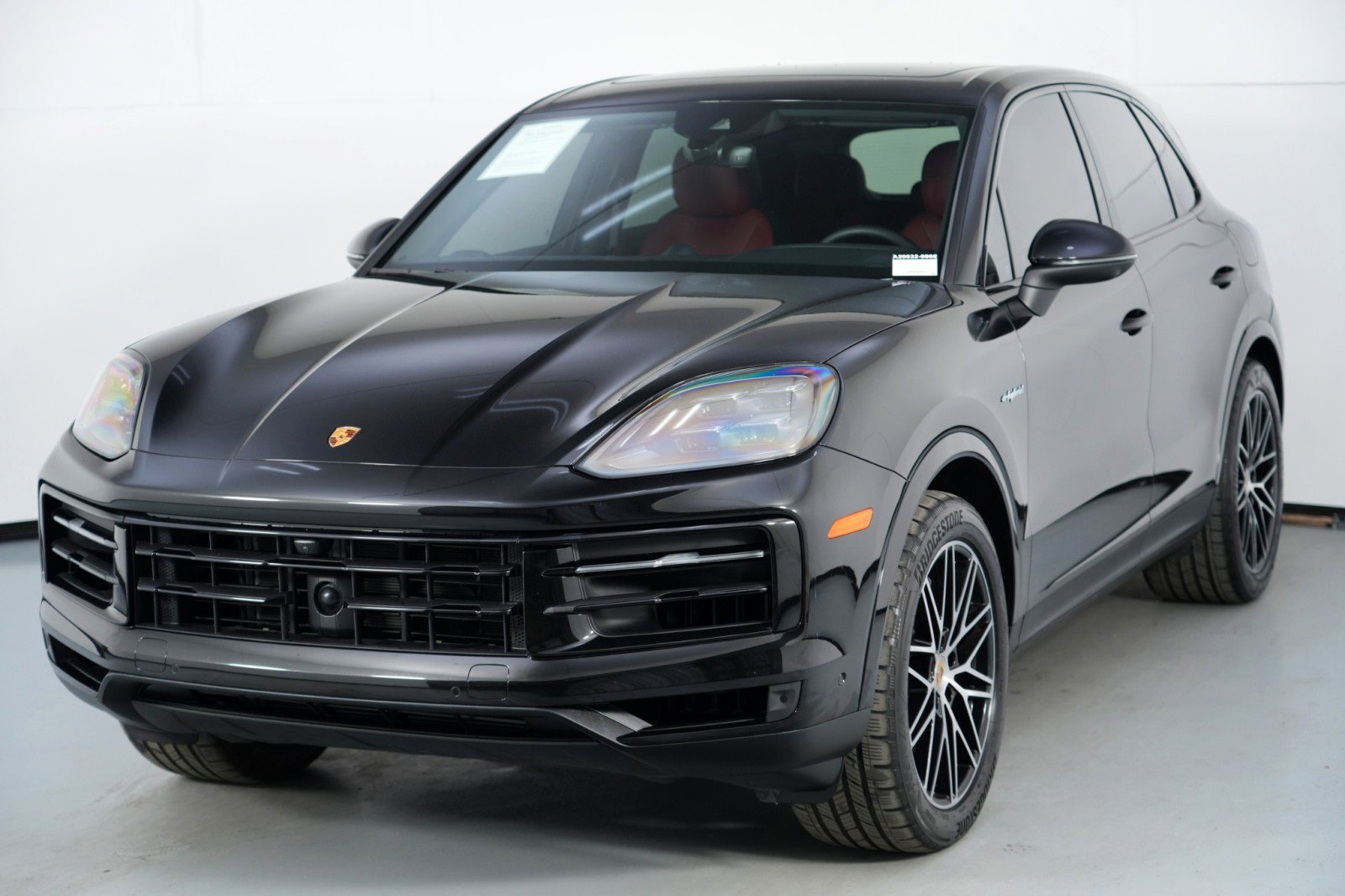 Used 2024 Porsche Cayenne image 51