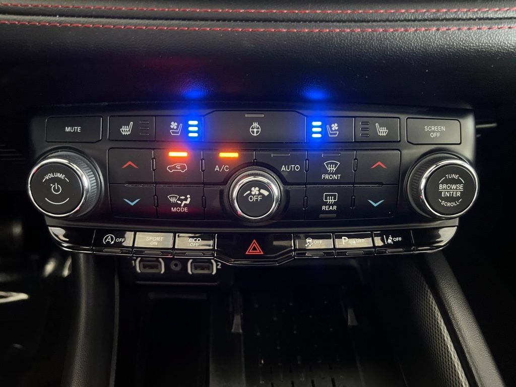Used 2025 Dodge Durango GT AWD/4WD image 56