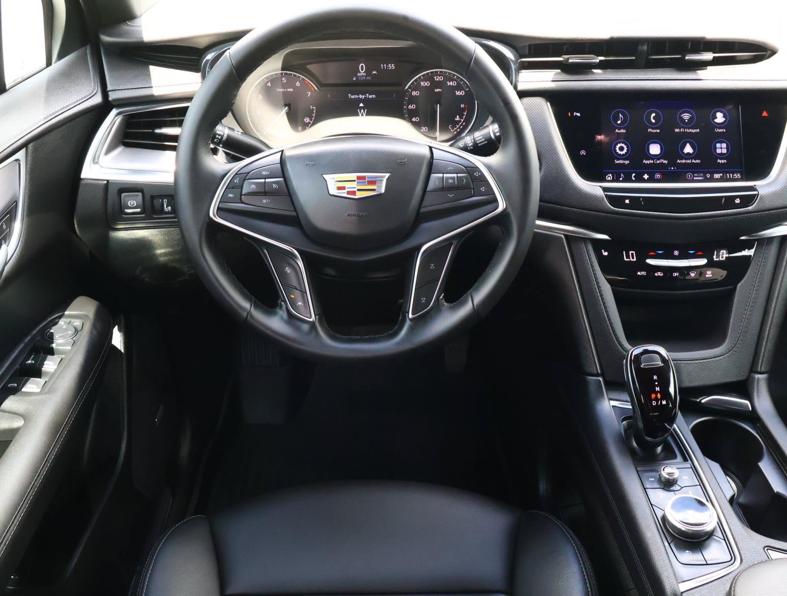 Used 2025 Cadillac XT5 Luxury w/ LPO, Floor Liner Package FWD image 14