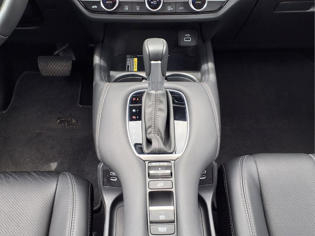Used 2024 Honda HR-V EX-L image 12