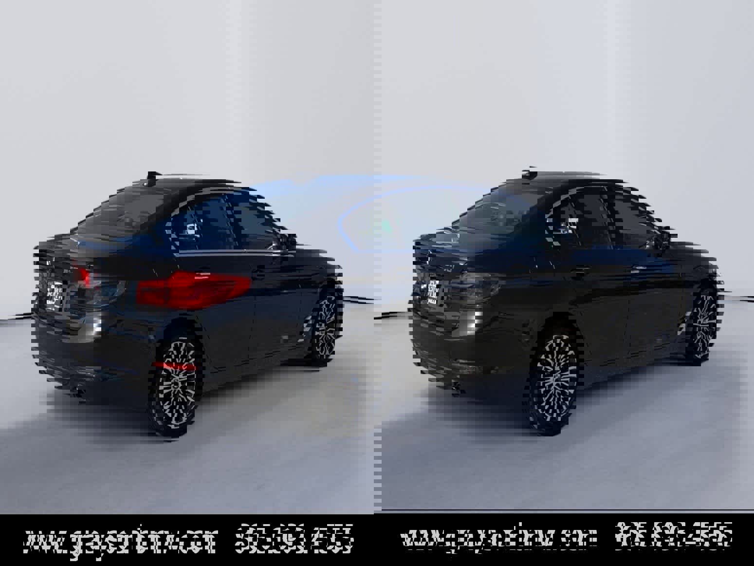 Used 2018 BMW 530i image 3