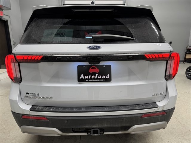 Used 2025 Ford Explorer Platinum w/ LUX Leather Package AWD/4WD image 6