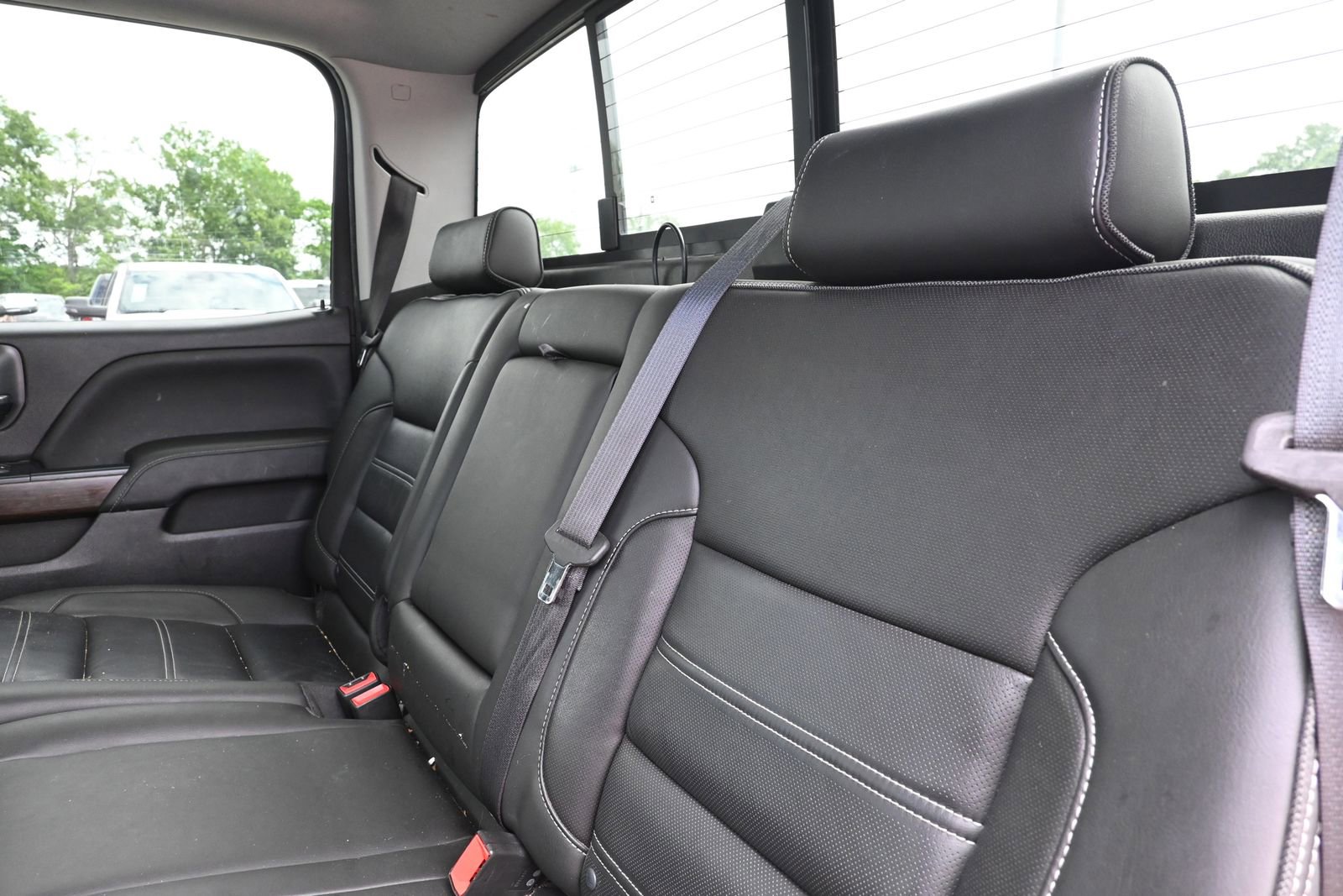 Used 2018 GMC Sierra 1500 Denali AWD/4WD image 24