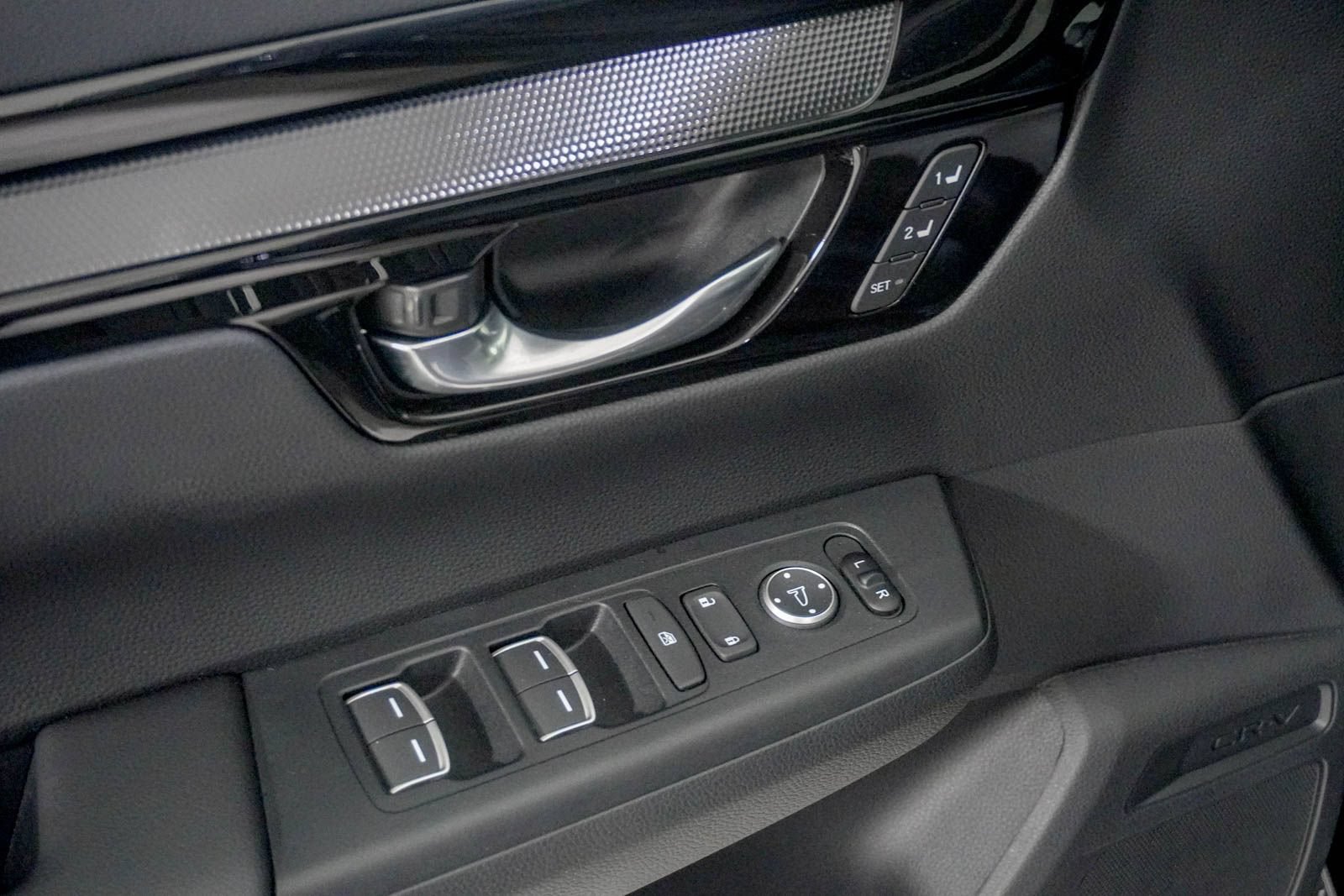 Certified 2026 Honda CR-V Sport Touring image 18
