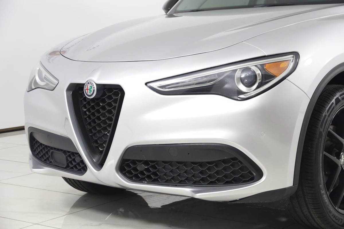 Used 2020 Alfa Romeo Stelvio w/ Nero Edizione RWD image 50
