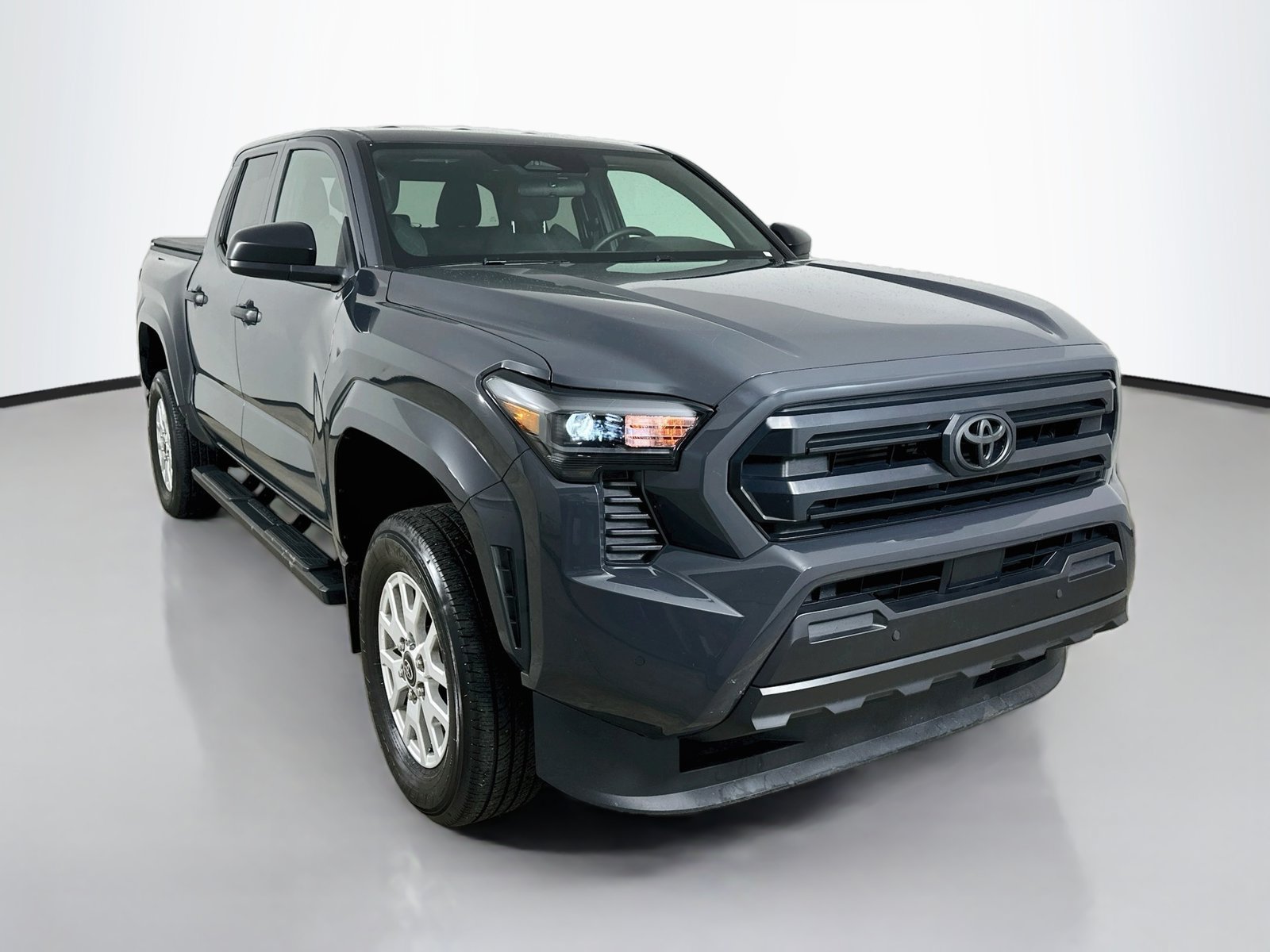 Used 2024 Toyota Tacoma SR w/ SR Upgrade Package AWD/4WD image 3