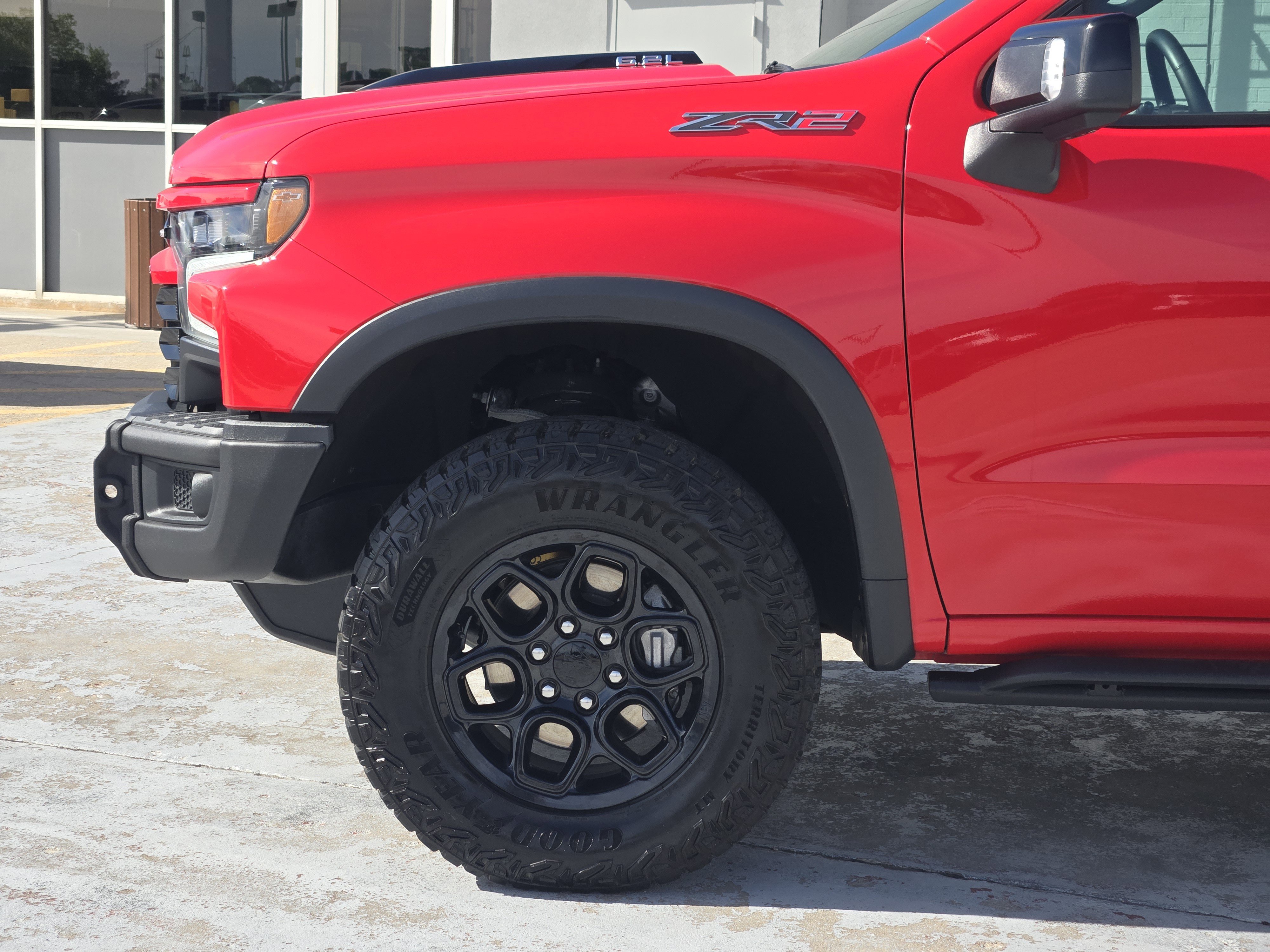 Used 2023 Chevrolet Silverado 1500 ZR2 w/ ZR2 Bison Edition AWD/4WD image 9