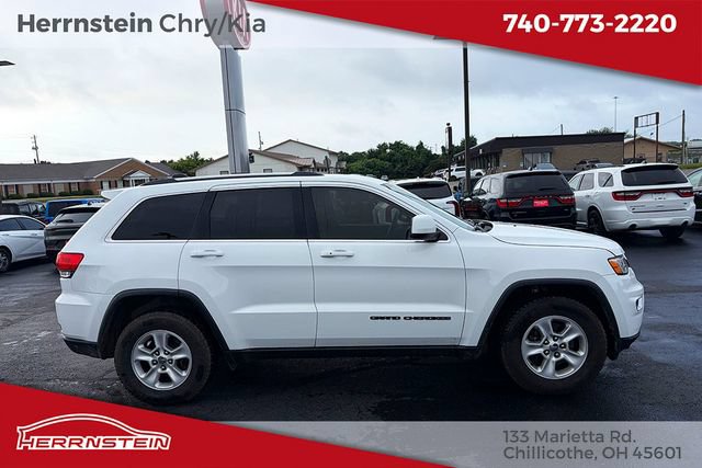Used 2017 Jeep Grand Cherokee Laredo w/ Quick Order Package 2BE RWD image 19