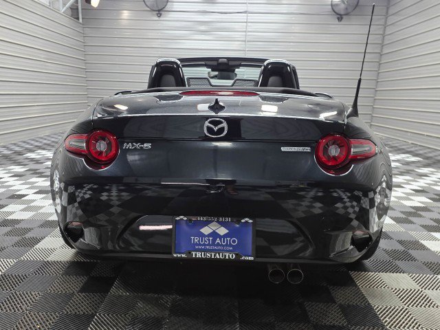 Used 2024 MAZDA MX-5 Miata Grand Touring w/ Weather Package RWD image 8