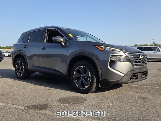 Used 2024 Nissan Rogue SV w/ SV Premium Package AWD/4WD image 7