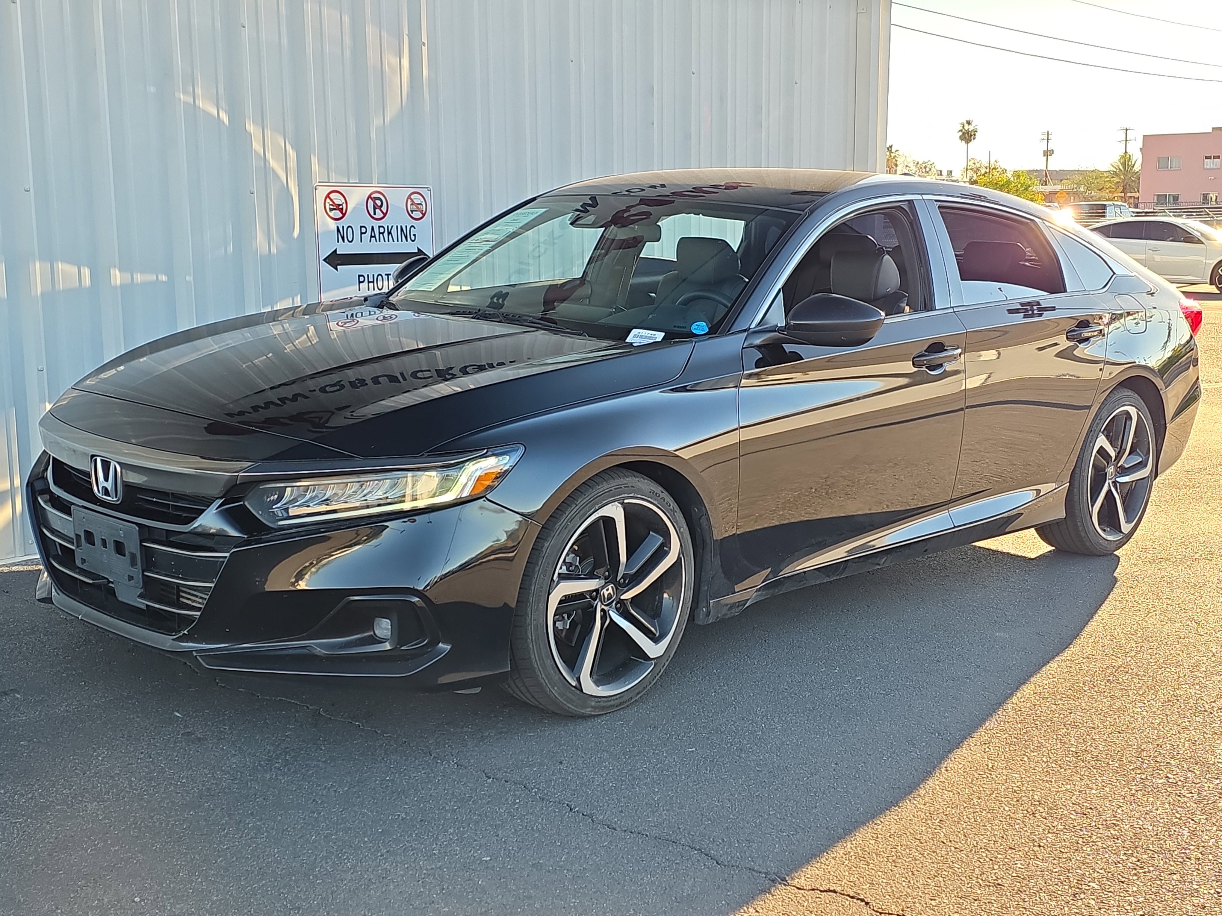 Used 2022 Honda Accord Sport image 3