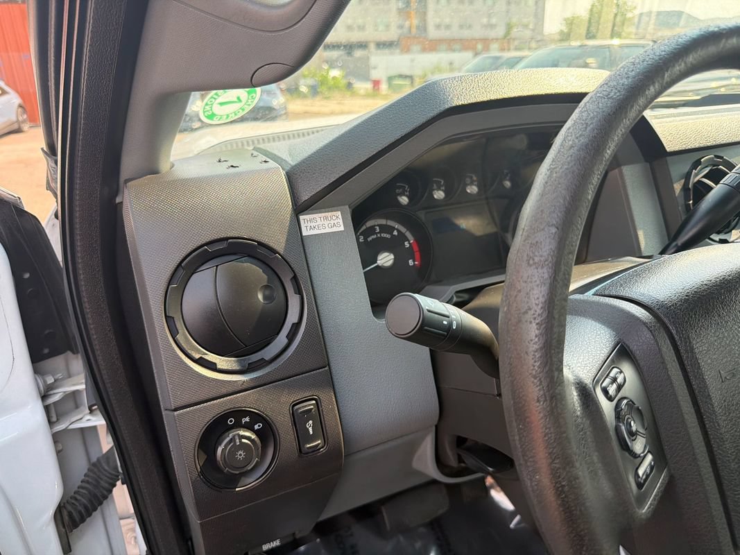 Used 2013 Ford F450 XL w/ Heavy Service Suspension Pkg RWD image 11