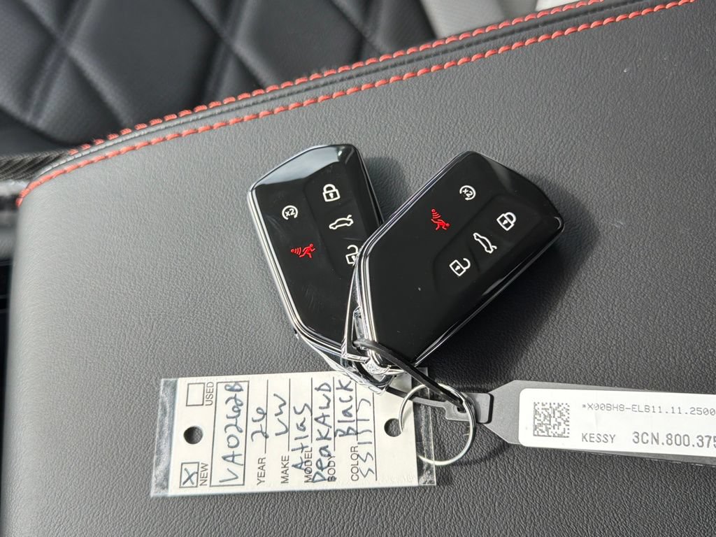 Used 2026 Volkswagen Atlas Peak Edition AWD/4WD image 27
