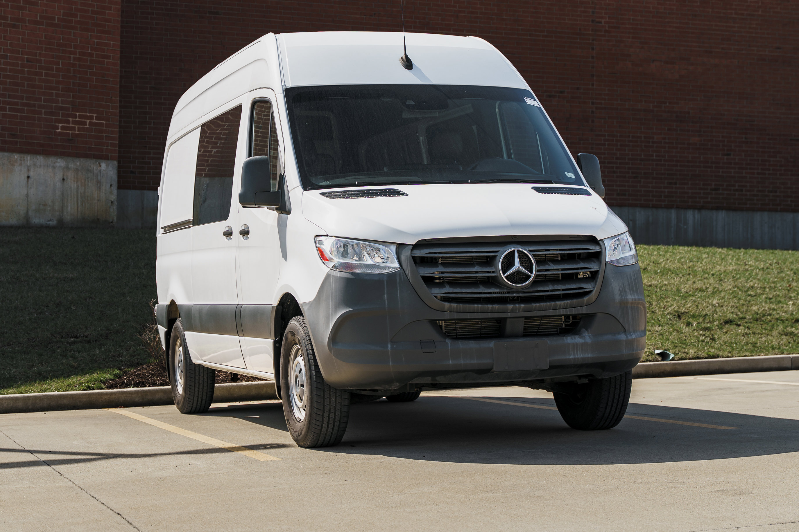 Used 2020 Mercedes-Benz Sprinter 2500 video 1