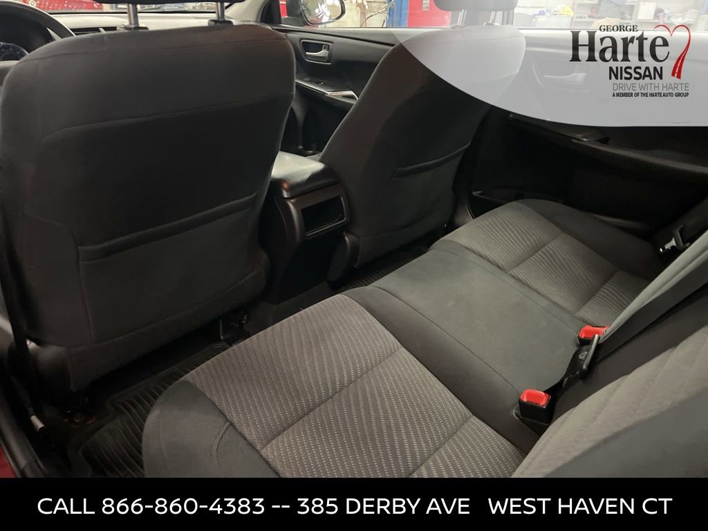 Used 2017 Toyota Camry LE image 31