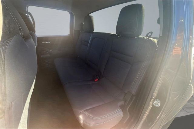 Used 2024 Nissan Frontier SV image 22