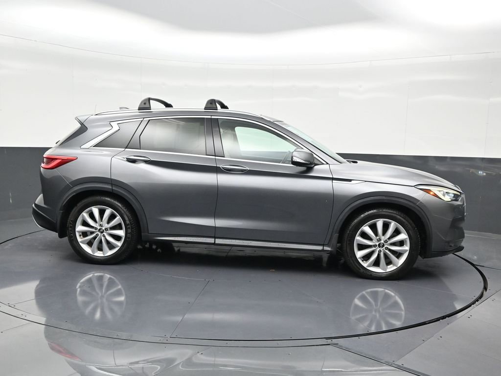 Used 2019 INFINITI QX50 Essential w/ Premium Audio Package image 7