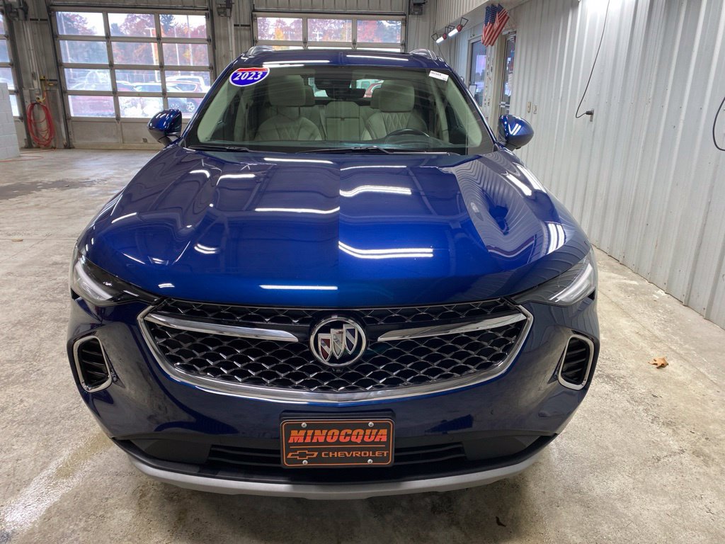 Used 2023 Buick Envision Avenir AWD/4WD image 4