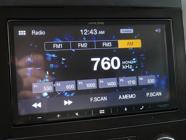 Used 2014 Chevrolet Silverado 2500 LTZ w/ LTZ Plus Package image 36